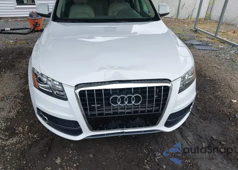 2011 Audi Q5 3.2 Premium Plus z USA, uszkodzony, nr VIN WA1DKAFP9BA097454